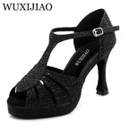 Souliers de danse latine femme — Capriccio