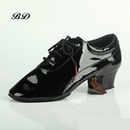 Souliers de danse latine homme cuir verni — Zoé