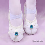 Chaussons de ballet satin ou toile, enfant et femme, modèle Manolo, vue 11