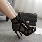Chaussures de salsa femme noir — Milonga - vue rapprochée