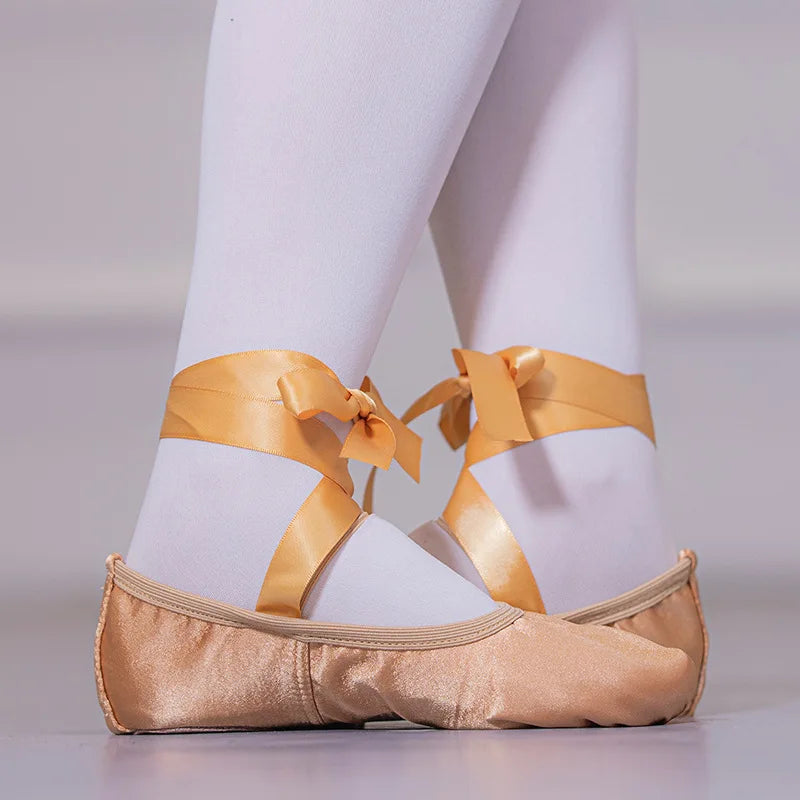 Chaussons de danse classique femme satin — Diego - vue arrière