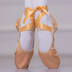 Chaussons de danse classique femme satin — Diego - vue de profil