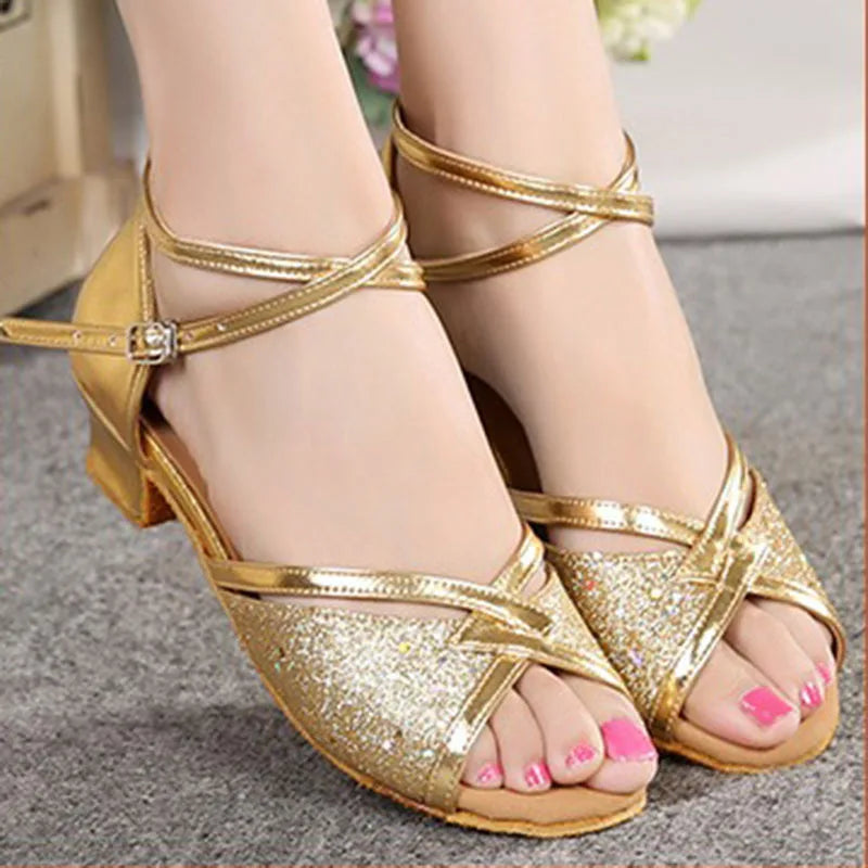 Souliers de danse latine femme — Nolwenn