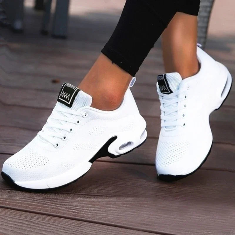 Chaussures de danse femme — Posé