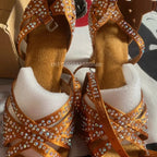 Souliers de danse latine femme — Amira - vue de profil