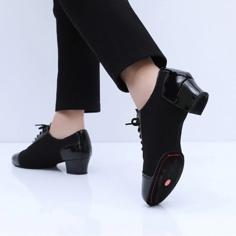 Souliers de danse latine homme — Enveloppé - vue de profil