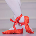 Chaussons de danse classique femme satin — Diego - vue rapprochée