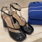 Chaussures de danse femme cuir verni noir — Allegra - détail