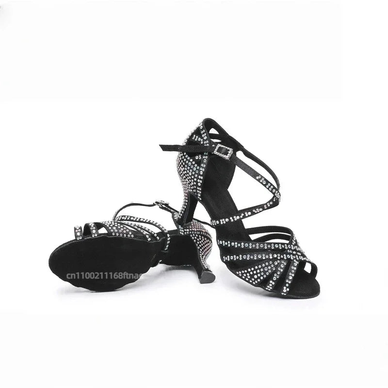 Souliers de danse latine femme — Amira - vue rapprochée