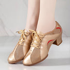 Souliers de danse latine femme — Nuria - vue rapprochée