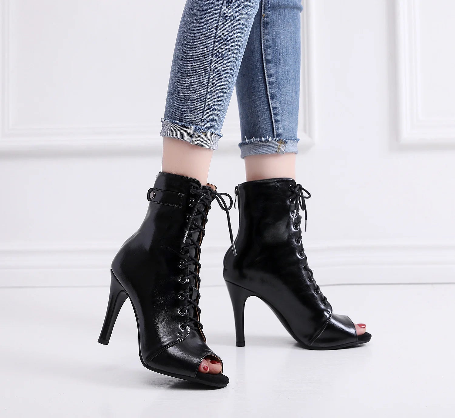 Souliers de danse latine femme — Séville - vue rapprochée