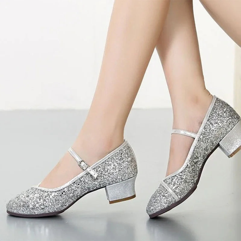 Chaussures de salsa femme paillettes — Tallinn - vue rapprochée
